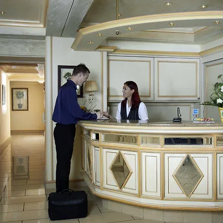 Отель Loewen-seckenheim