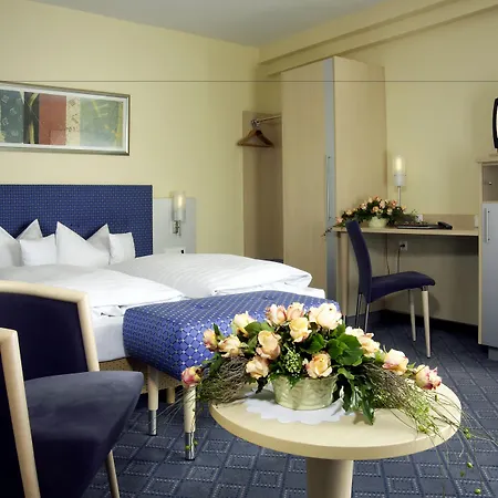 Otel Loewen-seckenheim 3*