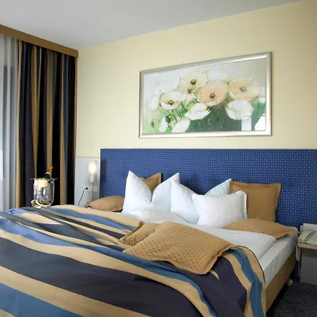 Loewen-seckenheim 酒店