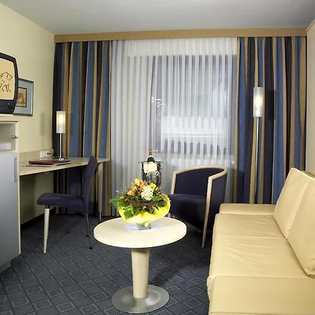 Löwen-seckenheim 3* Mannheim