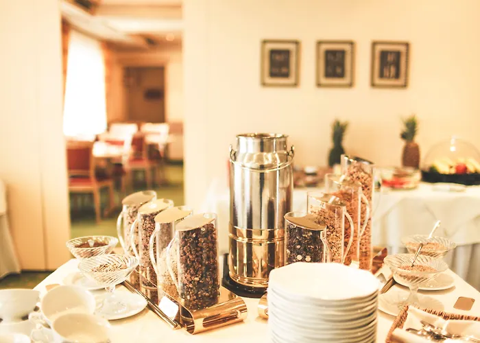 Loewen-seckenheim Отель