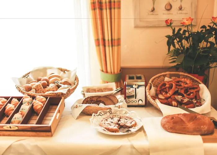 Loewen-seckenheim Отель