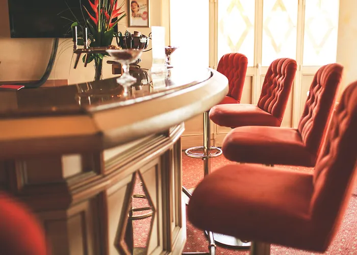 Loewen-seckenheim Отель